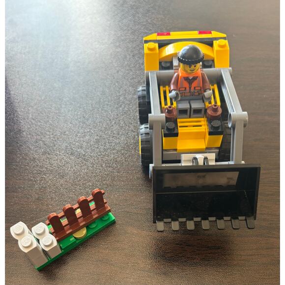Lego City Construction Loader 60219 Retired - Picture 1 of 9